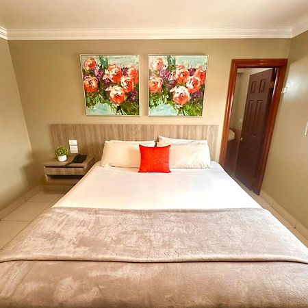 Hotel Andros Colon Bagian luar foto
