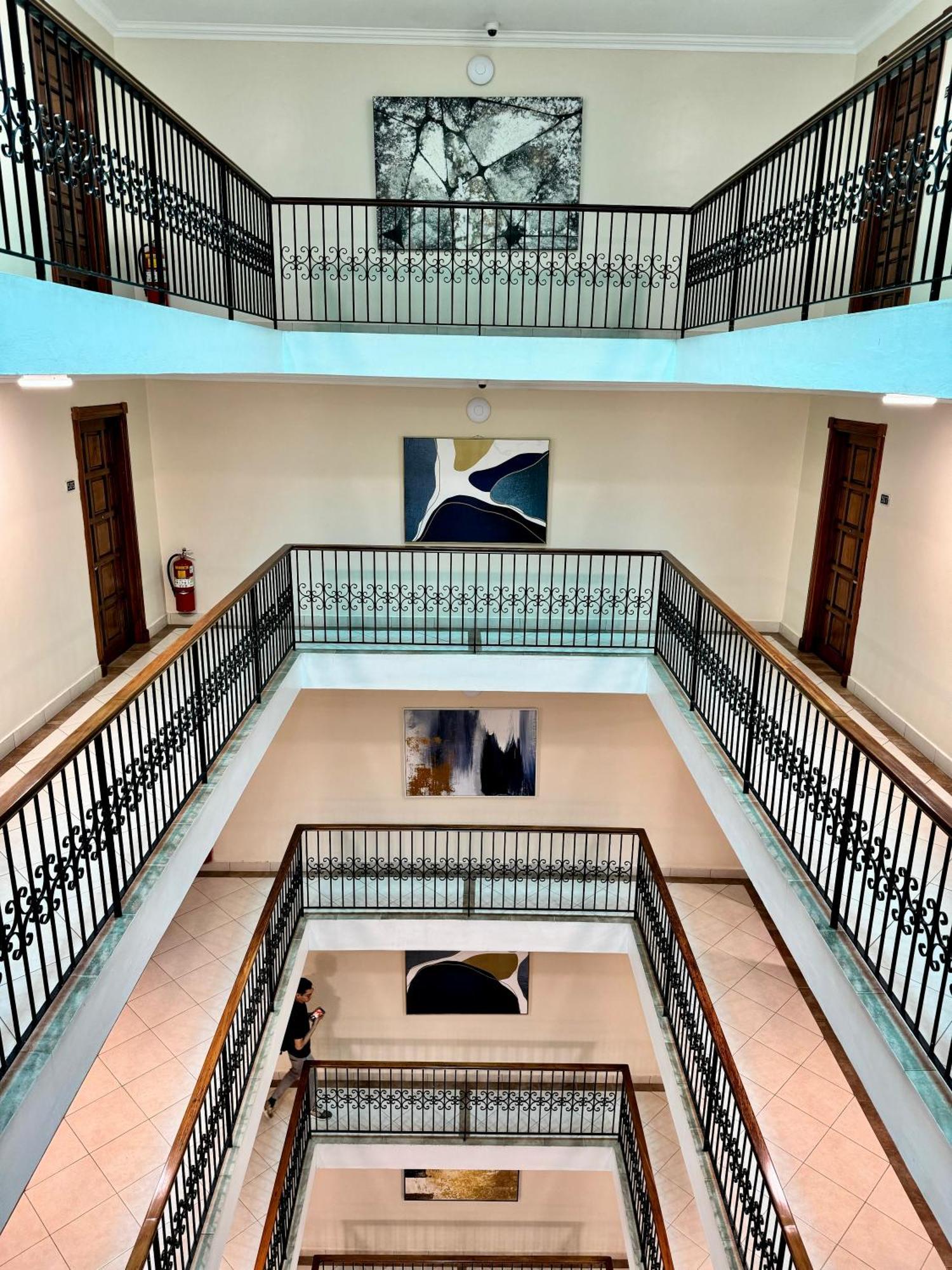 Hotel Andros Colon Bagian luar foto