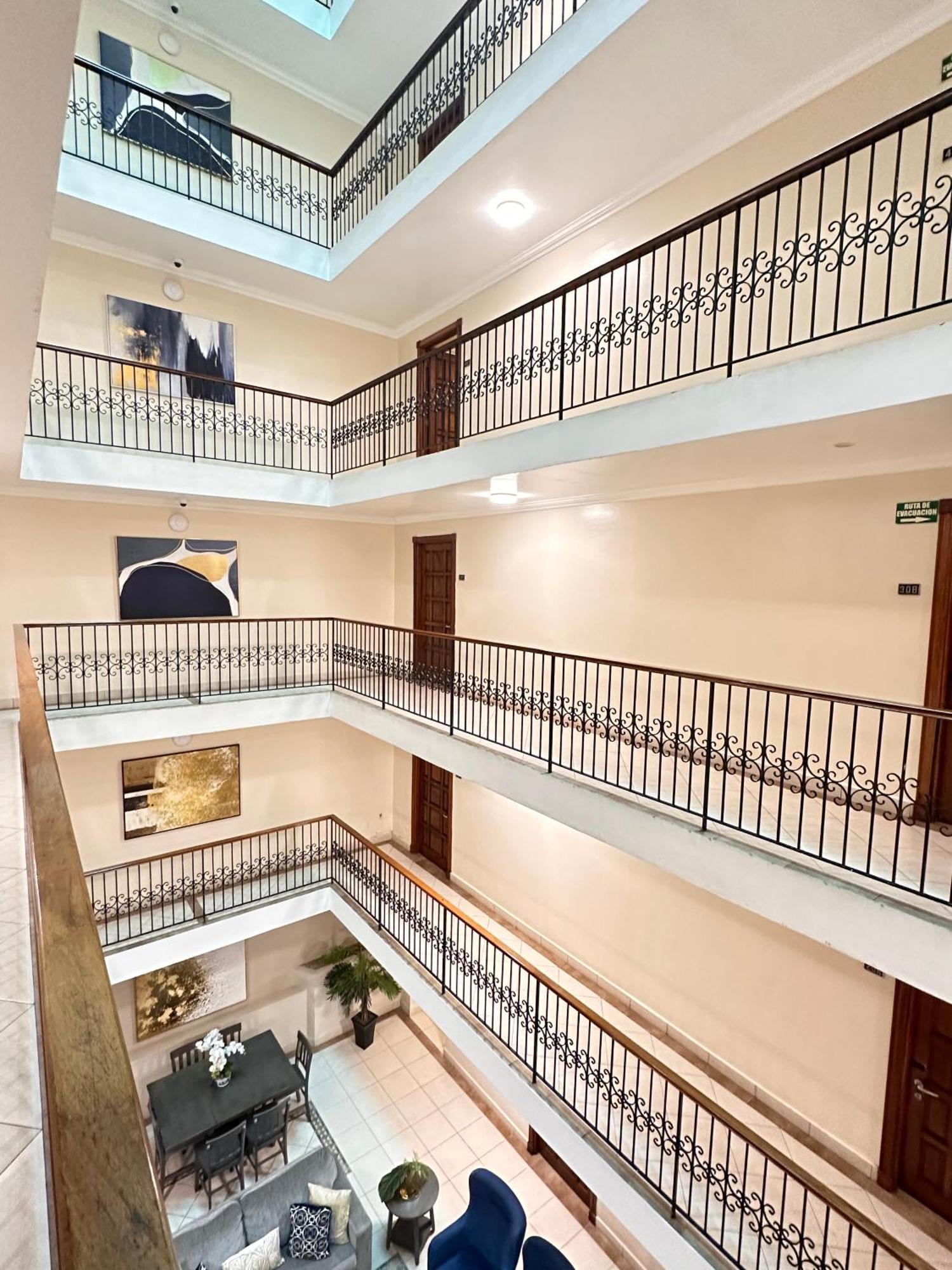 Hotel Andros Colon Bagian luar foto