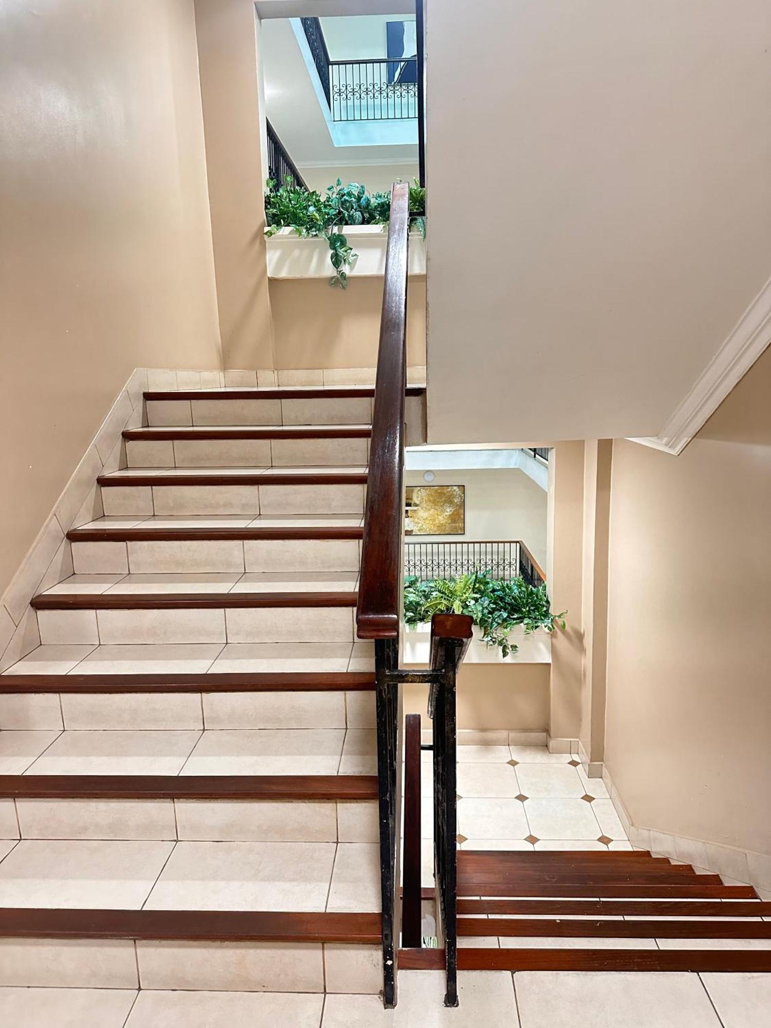 Hotel Andros Colon Bagian luar foto