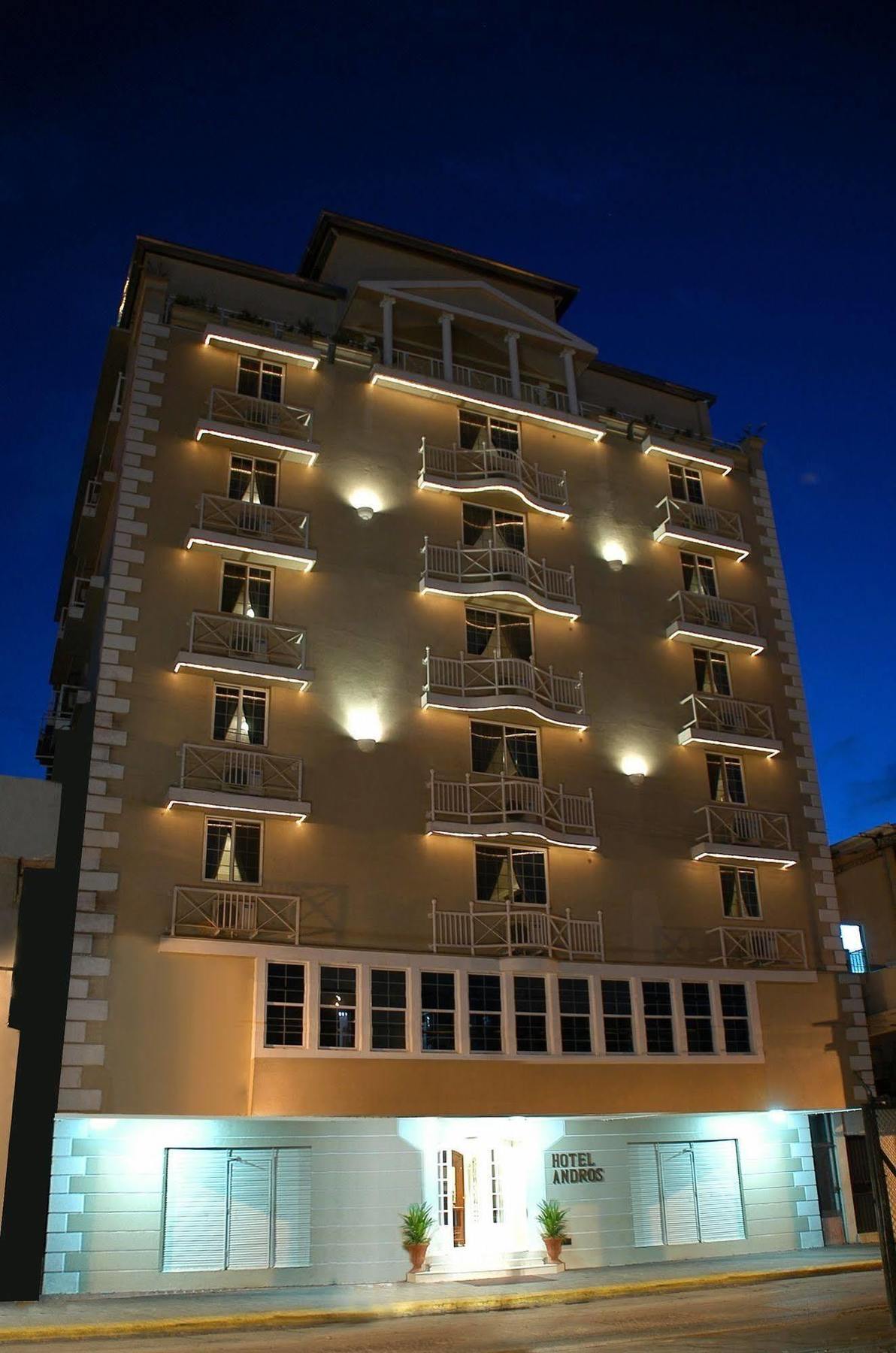 Hotel Andros Colon Bagian luar foto